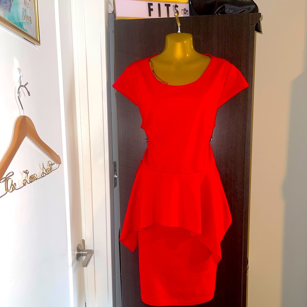 ♥️Red Peplum Work Dress♥️